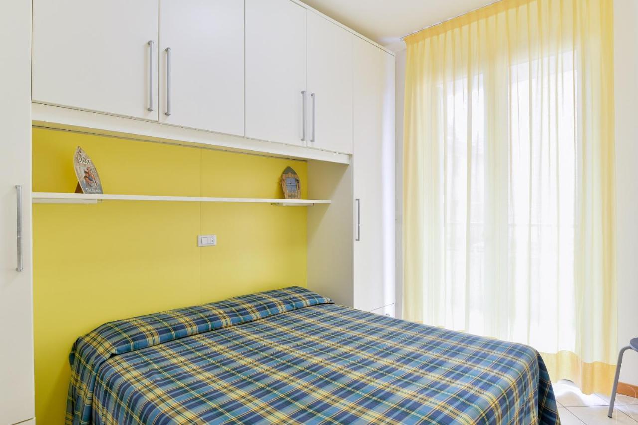 Maestrale Canova Apartments Caorle Buitenkant foto