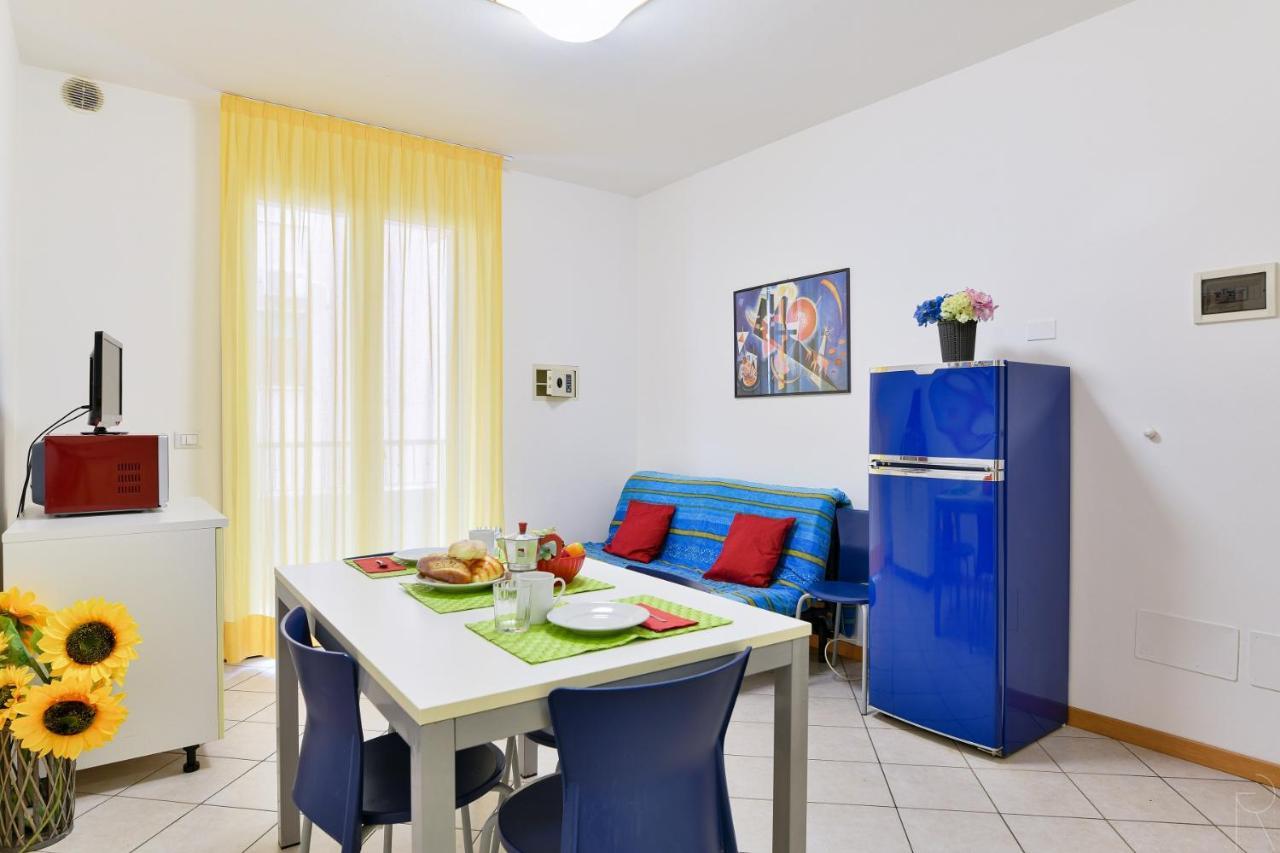 Maestrale Canova Apartments Caorle Buitenkant foto