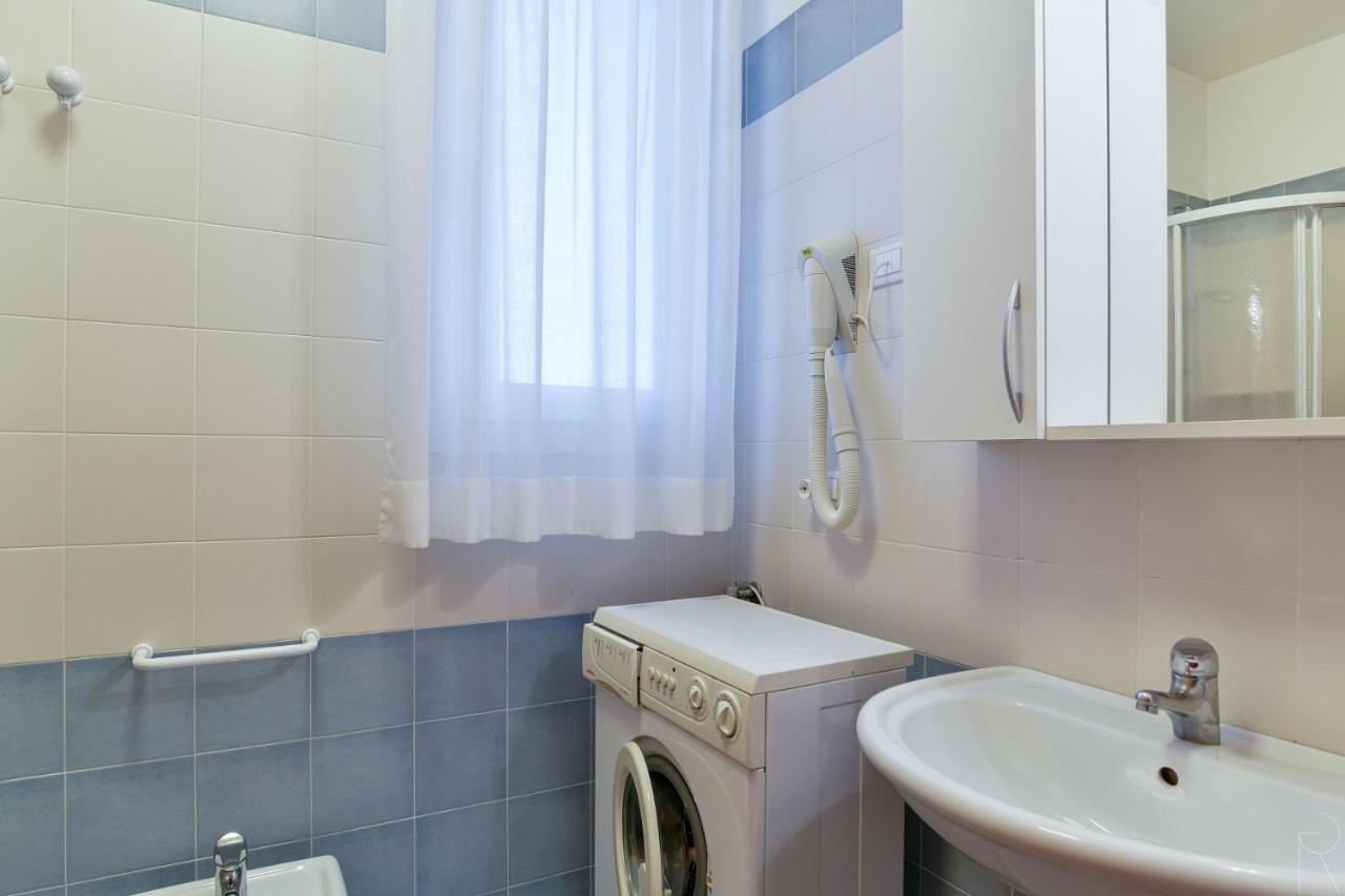 Maestrale Canova Apartments Caorle Buitenkant foto