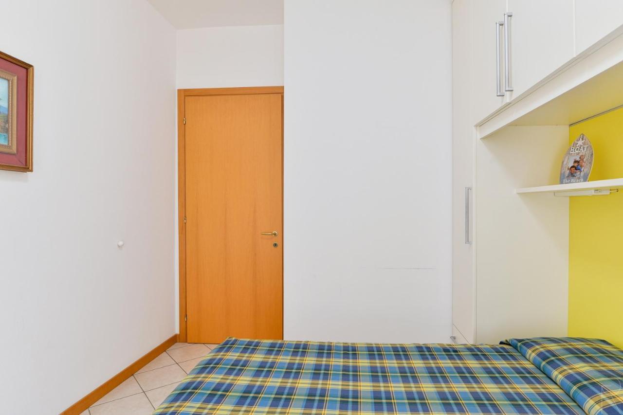 Maestrale Canova Apartments Caorle Buitenkant foto