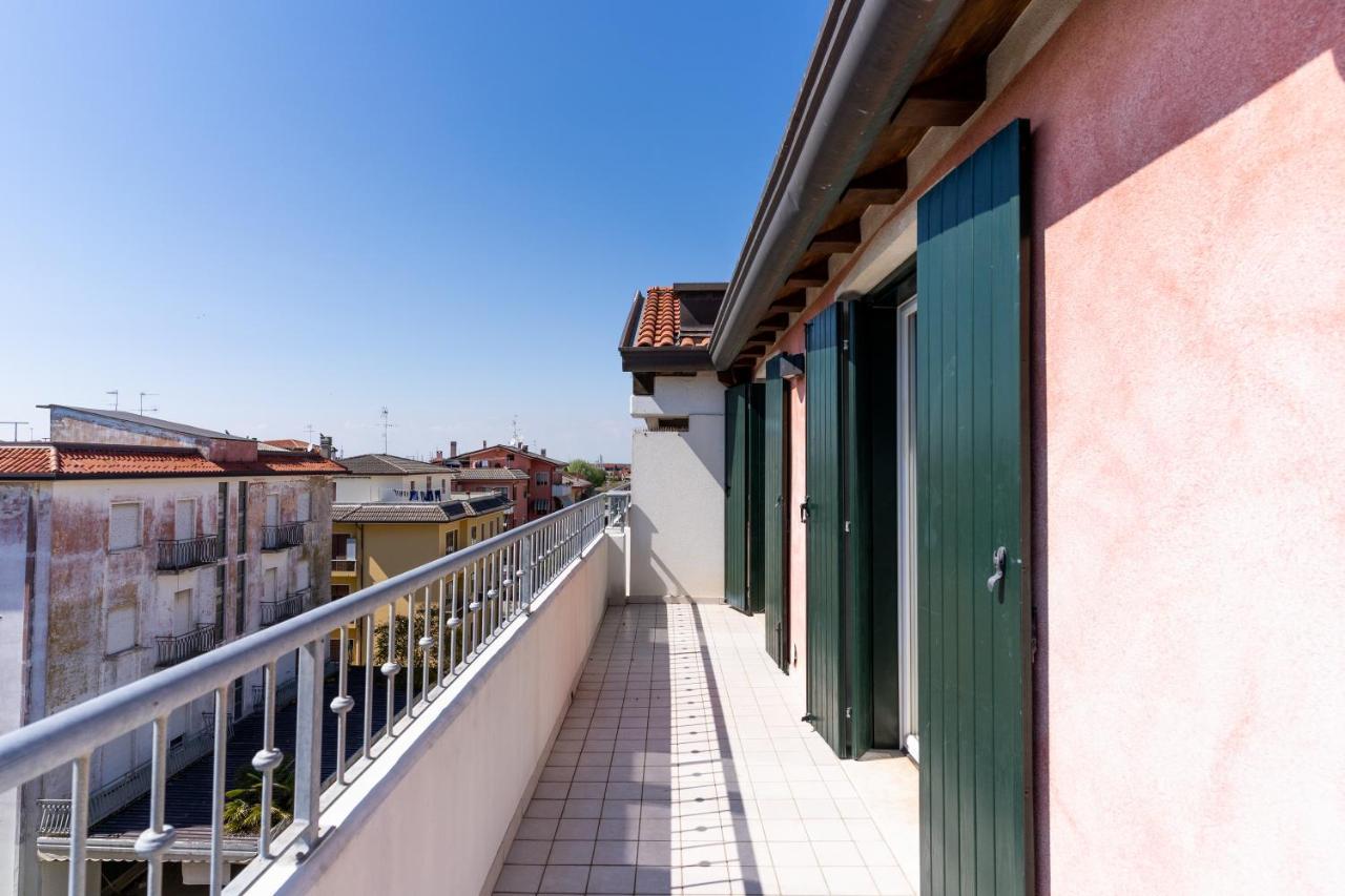 Maestrale Canova Apartments Caorle Buitenkant foto